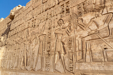 Fototapeta na wymiar Medinet Habu temple in Luxor