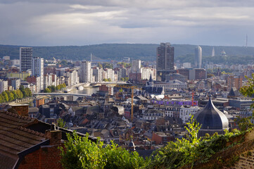 Panorama miasta Liège w Belgii, Walloania.