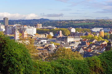 Fototapeta na wymiar Panorama miasta Liège w Belgii, Walloania.