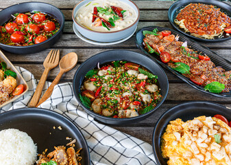Including Thai, Northeastern and international food.