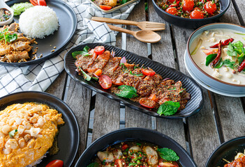 Including Thai, Northeastern and international food.