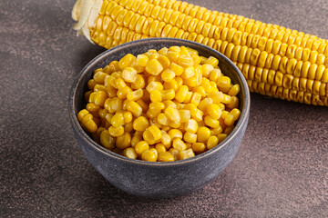 Marinated corn in the bowl