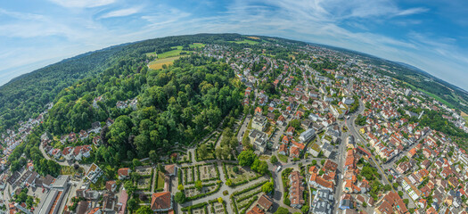 Die Hochschulstadt Weingarten in Oberschwaben im Luftbild, Blick zum Naherholungsgebiet am Kreuzberg