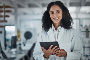Science, research and portrait of black woman with tablet and smile in laboratory, internet and medical data search online. Healthcare, pharmaceutical innovation and happy scientist with technology - obrazy, fototapety, plakaty