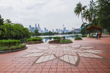 Taman tasik Titiwangsa (Lake Titiwangsa park)