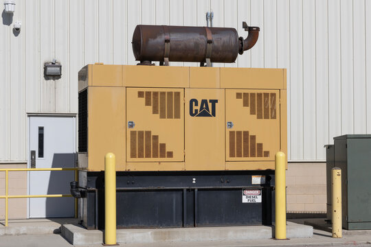 Caterpillar diesel-fueled industrial emergency generator set. Caterpillar electric power provides on-demand energy.