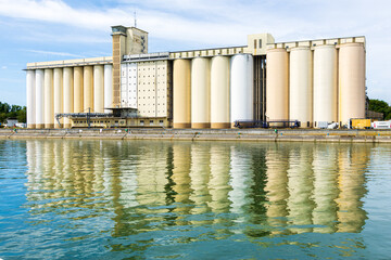 Siloanalge im Port Rhenan bei Breisach, Neuf-Brisach