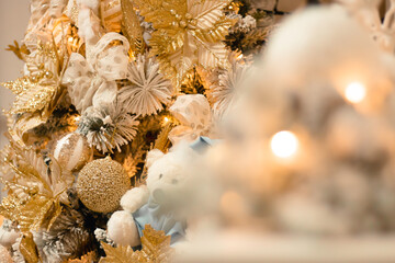 golden christmas ball