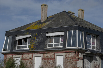 Promenade dans le Cotentin, peu de temps avant la tempête Ciaran à Saint-Vaast-La-Hougue situé en Normandie, France