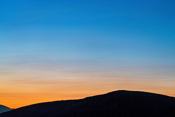 Obraz premium sunrise, sunset over mountains, hill, horizon