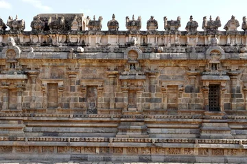 Washable Wallpaper Murals Old building Temple wall with relief carvings. Stone wall of ancient Indian temple of Airavatesvara Temple, Darasuram, Kumbakonam, Tamilnadu.