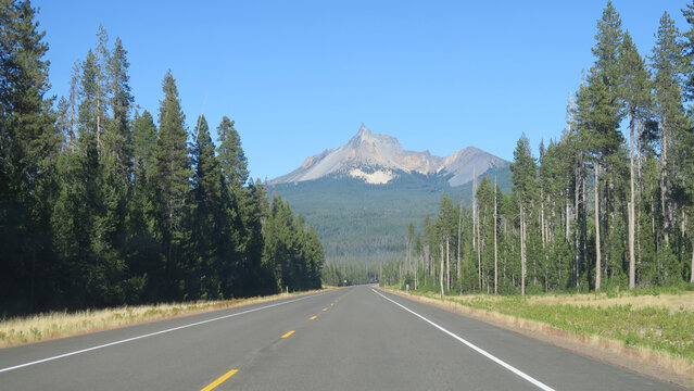 Mount Thielsen in Southern Oregon