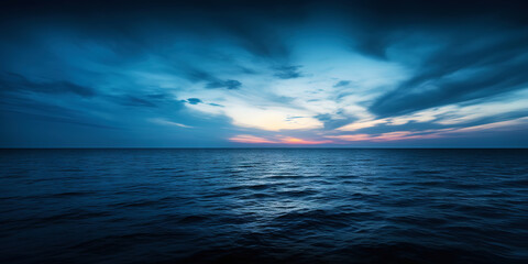 Obraz premium Dark sea surface with a dramatic cloudy sky above. Approaching storm. Generative AI