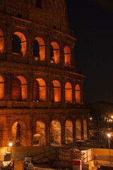 Fototapeta premium colosseum at night city