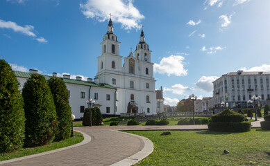 Fototapeta na wymiar Minsk Holy Spirit Cathedral