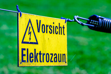 danger sign in germany - translation: danger, electric fence
