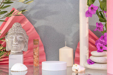 Arrière plan rose et gris avec présentoir pour des produits avec un rendu 3 D. Plate-forme vide avec podium pour cosmétique, bijoux, maquette ou autres objets.	
