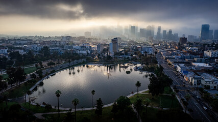 Fototapeta premium Downtown Los Angeles on a foggy morning from MacArthur Park