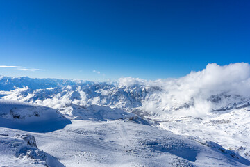 Fototapeta na wymiar view from top of matterhorn glacier paradise in winter