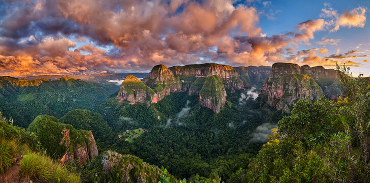sunrise over the Amboro naional park of Bolivia