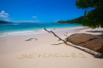 Seychelles beach at Mahe - 673166002