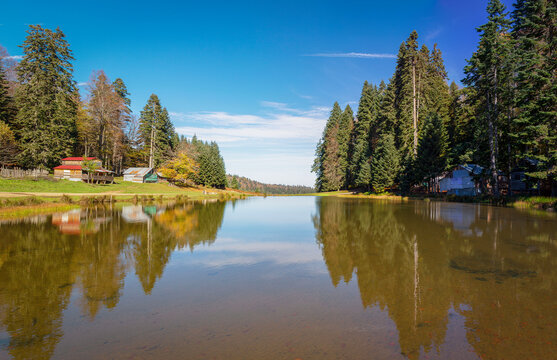 Purenli plateau and the image reflected in the lake