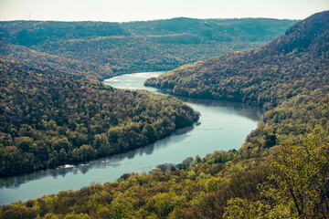Fototapeta na wymiar Tennessee River at Snooper's Rock