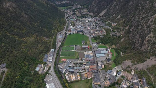 Andorra von oben: Beeindruckende Luftbilder zeigen die Sch&ouml;nheit des Landes!