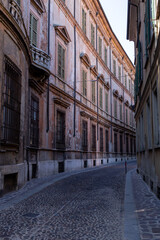 Callejón Histórico: Encanto Urbano y Arquitectura Clásica