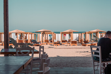 Agathi Beach di Rodi, Rhodos. Sole, mare e tramonto, rocce e tanto relax.