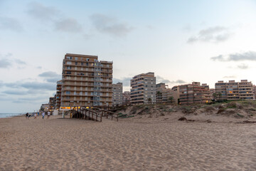 PLAYA VIRGEN SPAIN ARENALES DEL SOL ALICANTE DIA CON NUBES EN EL MAR 2023