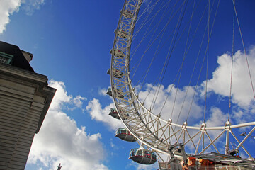 ferris wheel on a sunny day
