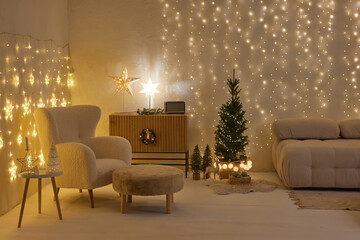 evening Christmas New Year interior in Scandinavian style, home decoration with garlands - obrazy, fototapety, plakaty