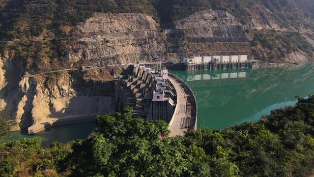 Aerial view of Alaknanda Hydroelectric Power Project Srinagar Dam in Uttarakhand, India.