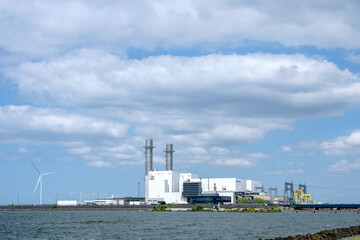 Maxima power plant in Flevoland province, The Netherlands || Maxima-energiecentrale in Flevoland