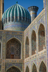 Fototapeta na wymiar The Sherdor Madrasah in the Registan Square in Samarkand, Uzbekistan.