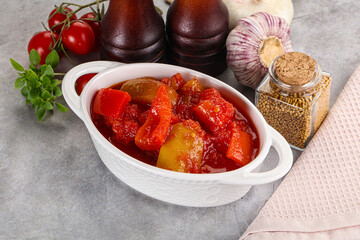 Hungarian lecho with bell pepper