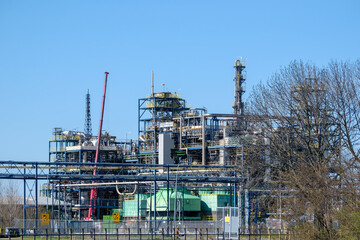 Industrial area near Oosterwium - Delfzijl, Groningen province, The Netherlands || Industriegebied bij Oosterwierum 