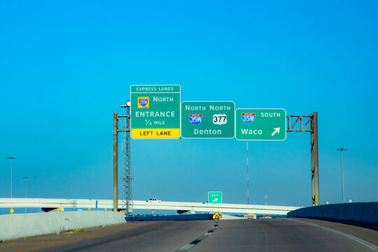Signage denton north entrance to waco south and express lane at a highway crossing in Fort Worth