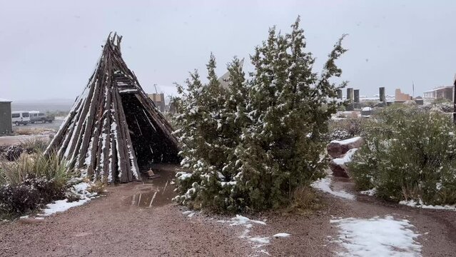The Hualapai Indian Tent is an Amerindian tribe that inhabits the region west of the Grand Canyon in the US state of Arizona.