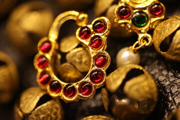 multiple kundan stone, temple jewelry meant to accessories for bharathanatyam dancers - obrazy, fototapety, plakaty