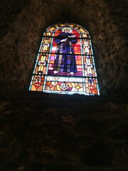 ÉGLISE SAINT MATTHIEU.BURES SUR YVETTE.VITRAIL