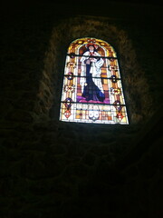 ÉGLISE SAINT MATTHIEU.BURES SUR YVETTE.VITRAIL