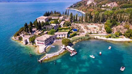 Punta San Vigilio - aerial drone view, most romantic place of Garda Lake ,Lago di Garda scenery. northern Italy. - obrazy, fototapety, plakaty