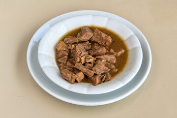 Sauteed chicken with carrots and peas ( Turkish ; Et, Tavuk Sote, guvec  )