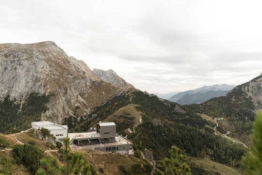 Bergstation in den Bergen, Jennerbahn in den Alpen, Gebirge
