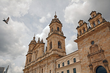 Fototapeta na wymiar Sacro Santa Iglesia Catedral Primada Basílica Metropolitana de la Inmaculada Concepción de María (Kathedrale der Unbefleckten Empfängnis), Bogotá, Kolumbien