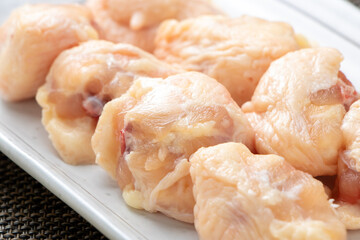 ぼんじり(テール)のアップ。下処理前。
