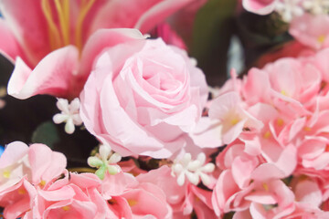 Roses in the bride's bouquet at the wedding