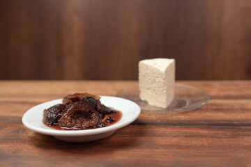 Figs with Cheese Symphony of Sweetness and Creaminess